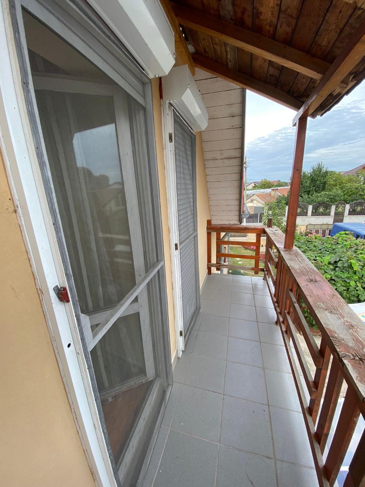 Cosy Bedroom For 2 With Balcony In A Family Villa Turnu Măgurele Exterior foto